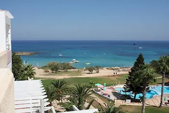 Astreas Hotel apartamentowy 3*