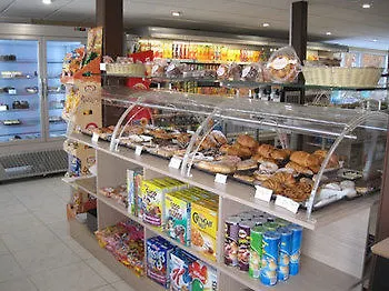 Astreas 公寓式酒店