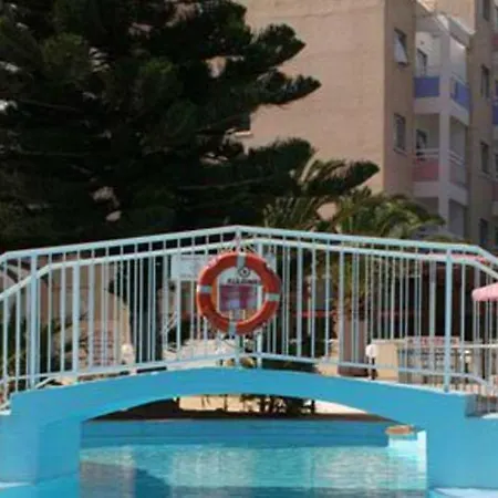 Hotel apartamentowy Astreas 3*